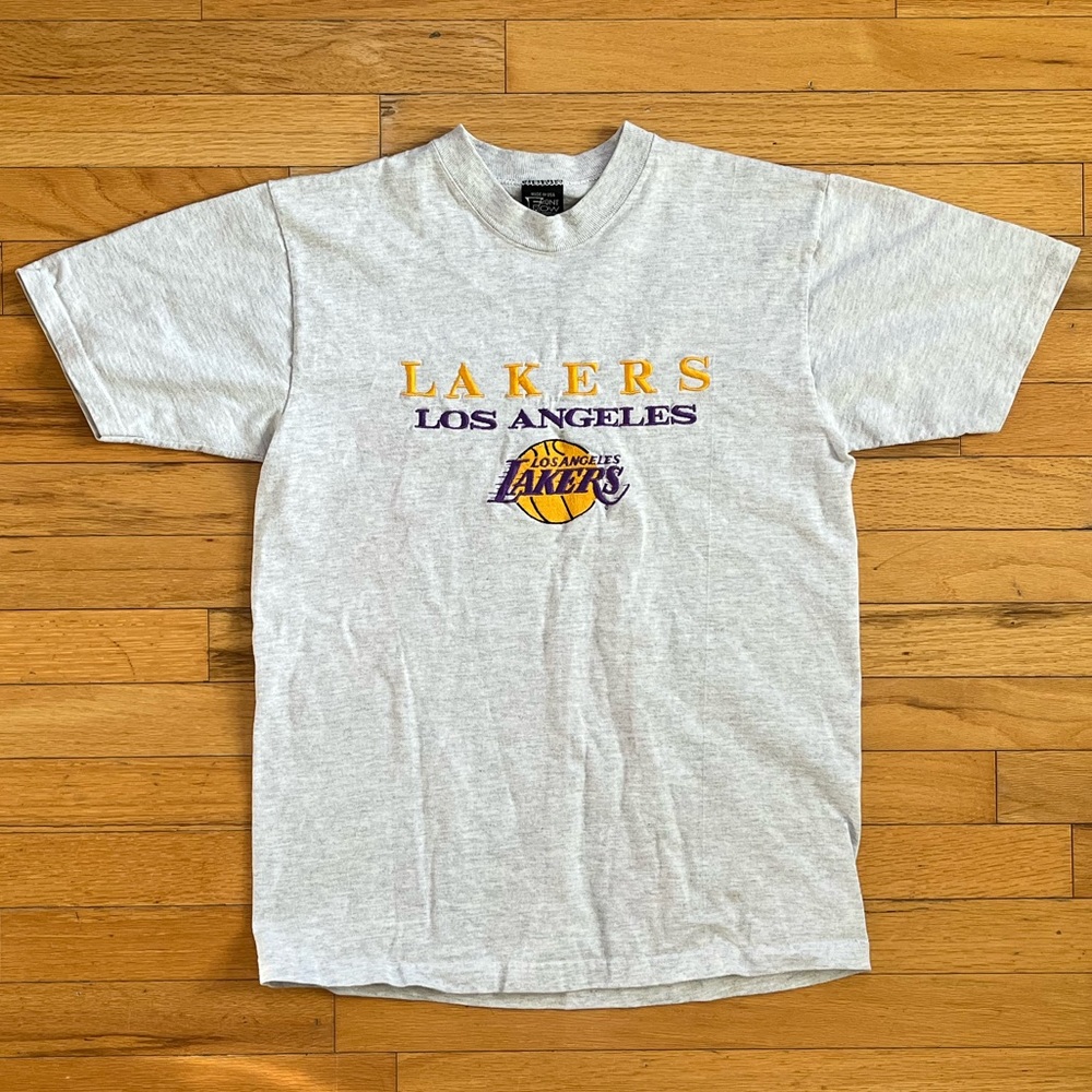 VTG Los Angeles Lakers Stitched T-Shirt Front Row Salem Sportswear Logo NBA LA